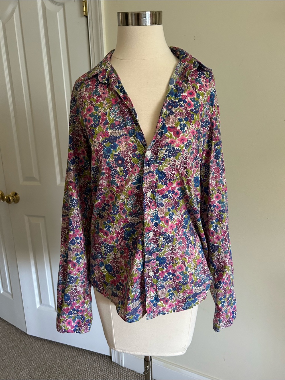 SOLD - Picture 2 of 11